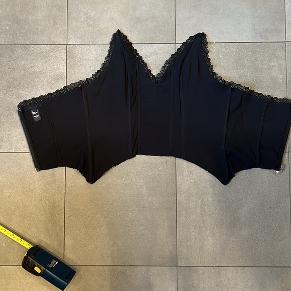 h:ours Black and Silver Corset Top - Picture 9 of 11